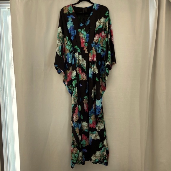 MANGO Floral Print Silky Batwing Sleeve Maxi Dress - Picture 2 of 15